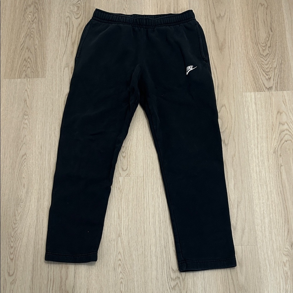 SEND OFFERS: Y2K Nike Black sweatpants wide leg opening size M